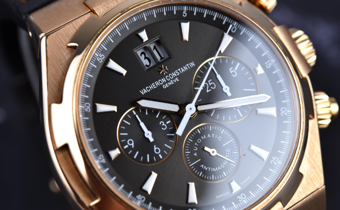 <b>江詩丹頓腕表金屬表帶怎樣保養可以使用更長久？</b>