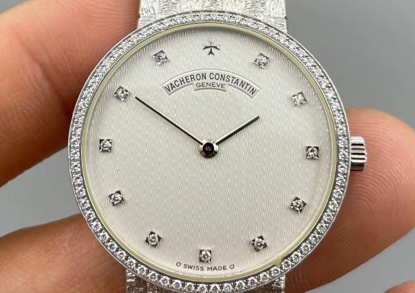 江詩(shī)丹頓手表出現(xiàn)走快的解決方法有哪些（圖）